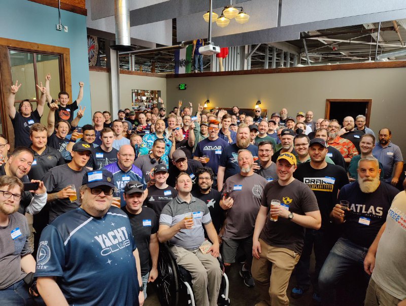 Star Citizen (@RobertsSpaceInd)