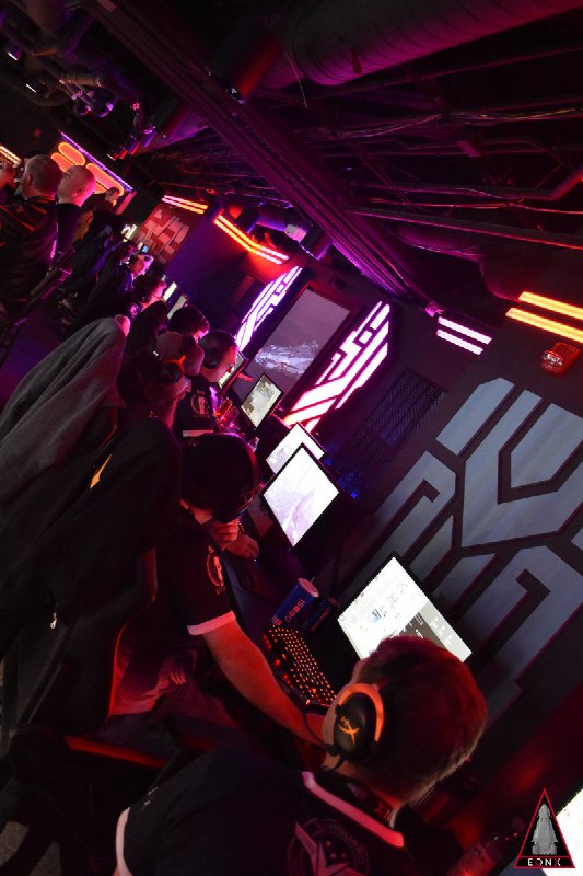 Star Citizen (@RobertsSpaceInd)